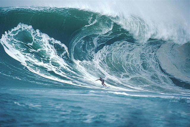 High Surf Warning for Maui County